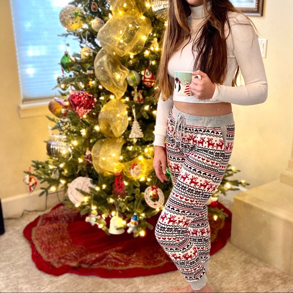 CLEARANCE‼️2 LEFT🎄Holiday Joggers